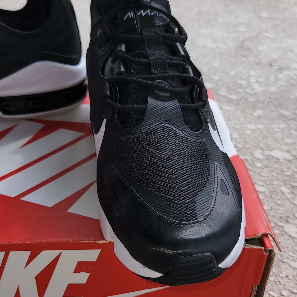 Nike Air Max Infinity 2 - Picture 4 of 11